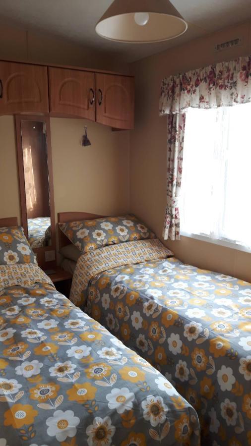 Caravan 8 Berth With Private Fishing Lincoln Exterior foto