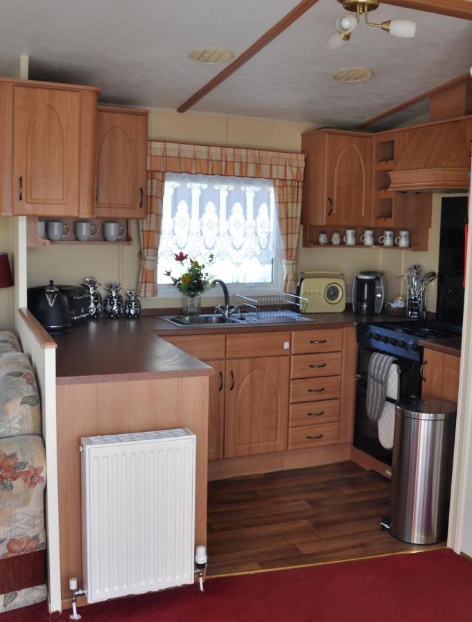 Caravan 8 Berth With Private Fishing Lincoln Exterior foto